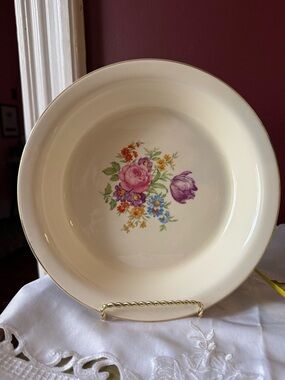 Bake-in Ware Ivory Low Bowl Pie Plate Floral Bouquet Gold Trim Crooksville